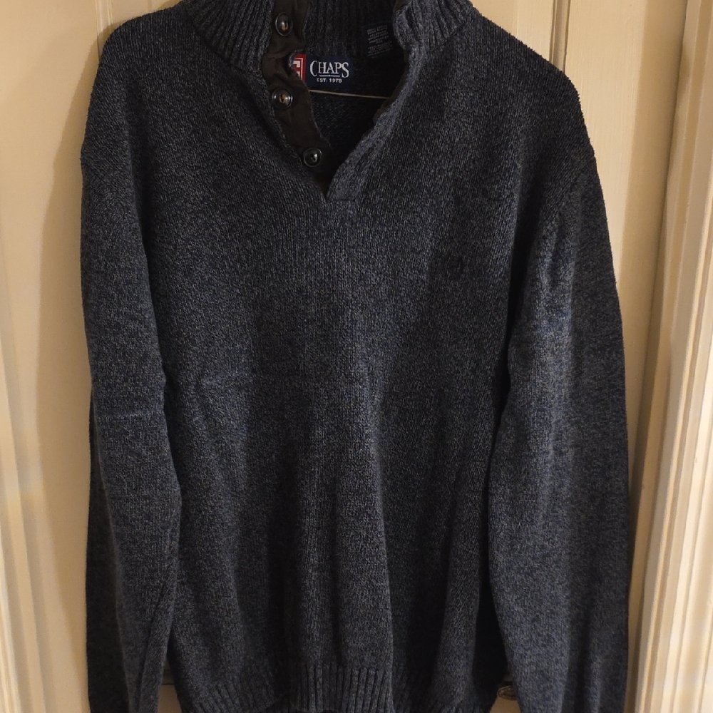Chaps Men's Charcoal V-Neck Sweater